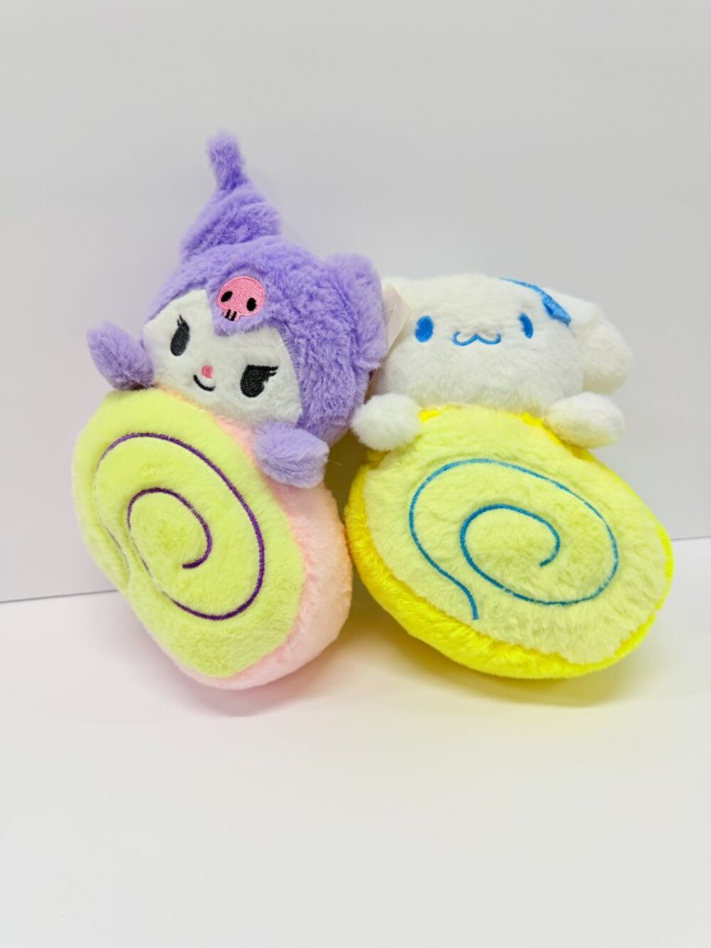 Sanrio Kuromi & Cinnamoroll Swiss Roll Cake Mini Plush Set of 2 - Picture 3 of 4
